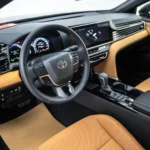 ⁦احجز الآن توصيل من مطار جدة إلى مكة والعكس _ كامري 2025⁩ - الصورة ⁦4⁩